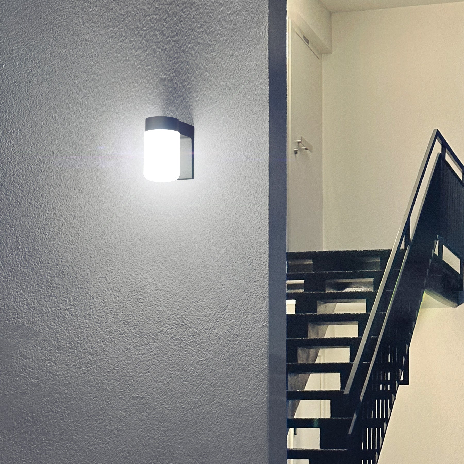 Arbotante de pared tipo vaso, lámpara no incluida, VOLTECK