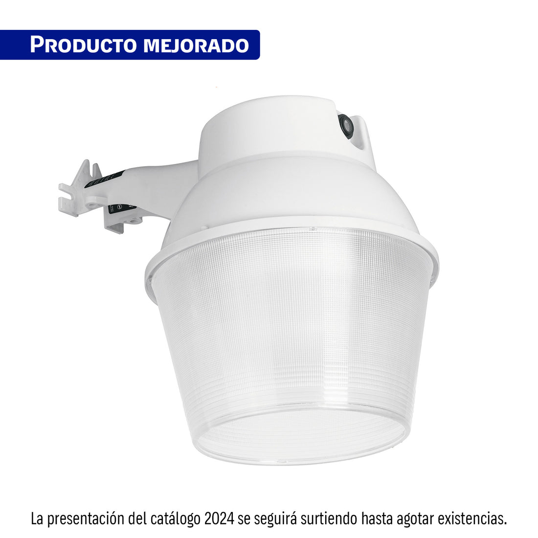 Luminario suburbano ABS con foco LED 40W 6500K sensor de luz
